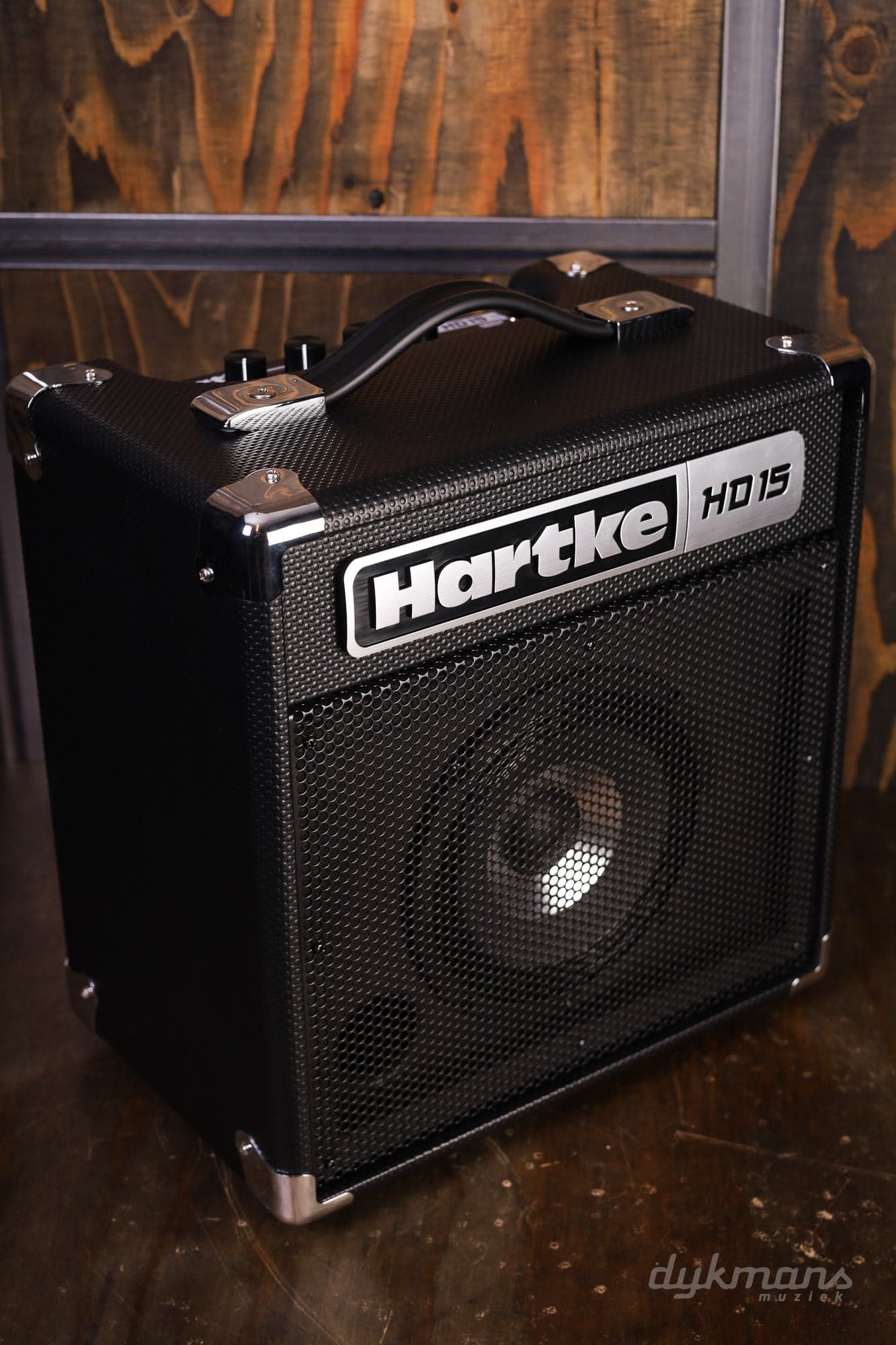 Hartke HD15 Bass Amplifier - image 1