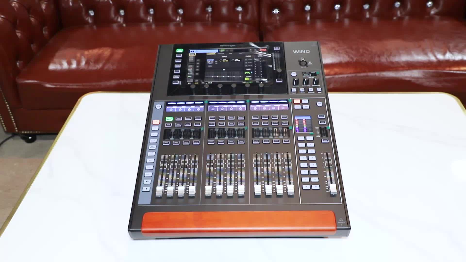 Behringer Wing Digital Mixer thumbnail 2