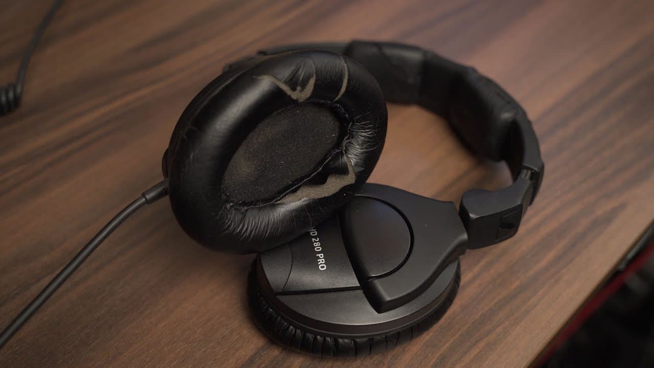 Sennheiser HD 280 Pro Headphones - image 1