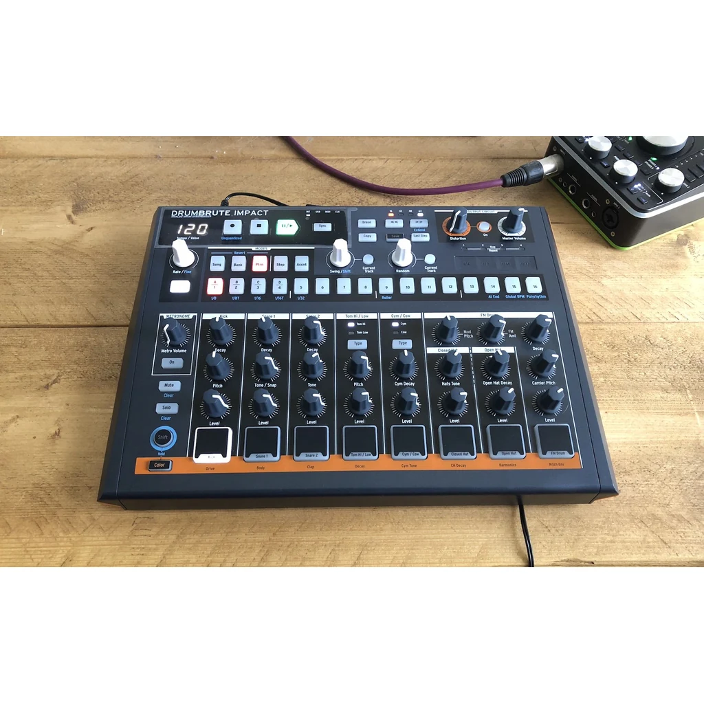 Arturia Drumbrute Impact