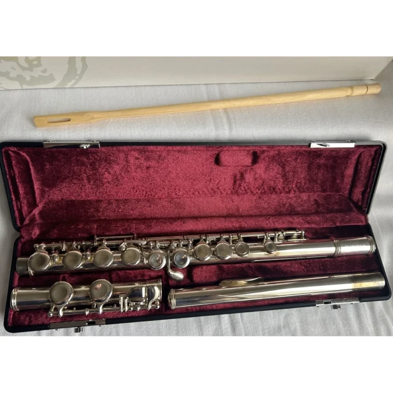 Jupiter 700 Series Flute Outfit